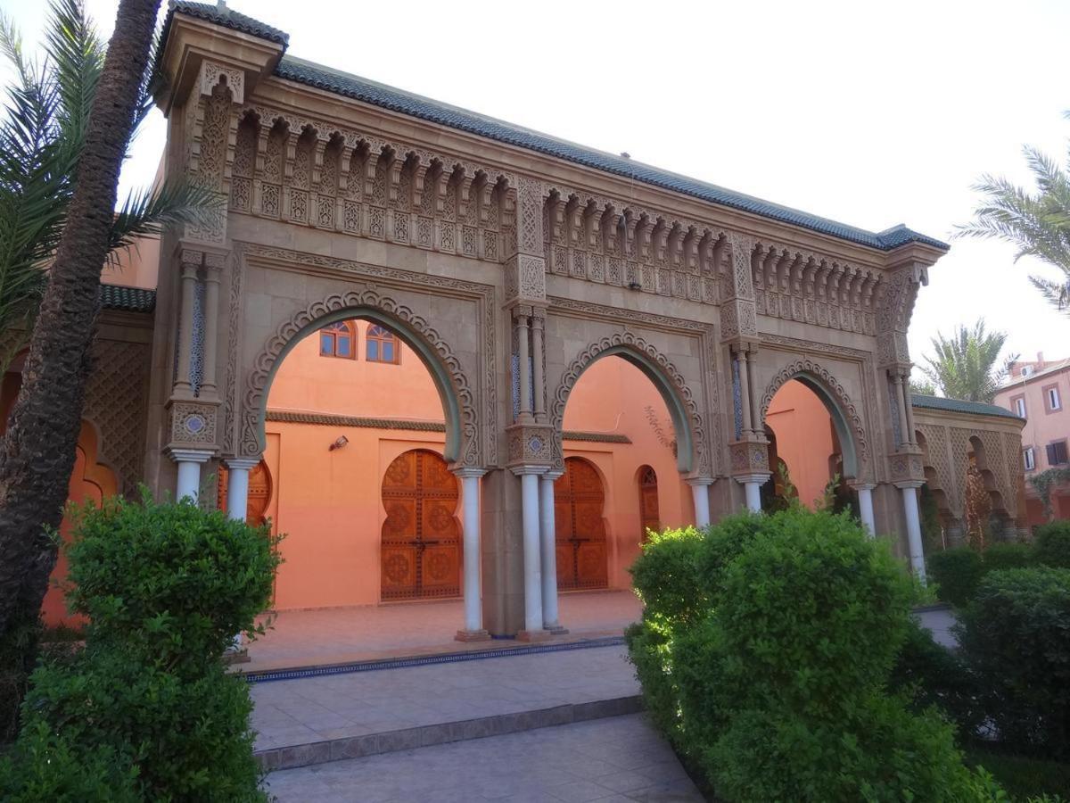 Riad A Marrakech Dans La Residence Touristique Al Qaria Assiyahia Marrakesh Extérieur photo
